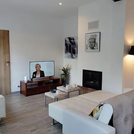 Maison T4 Jardin Parking Clim 아파트